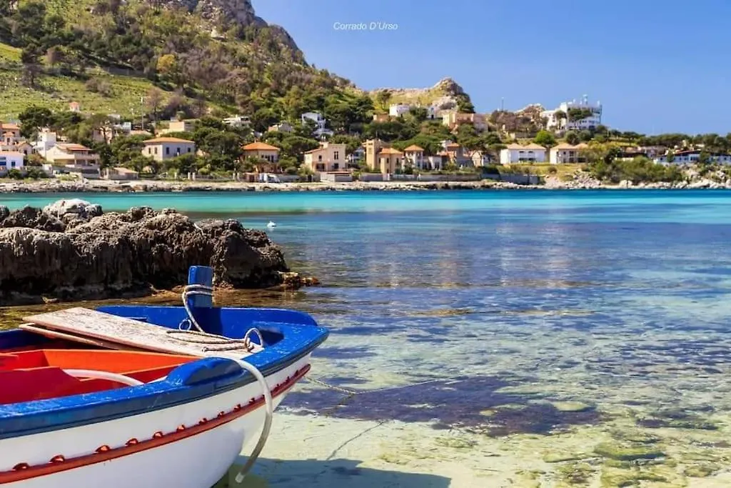 Casa Vacanze Casuzza Sferracavallo Palermo 0*,  Italien